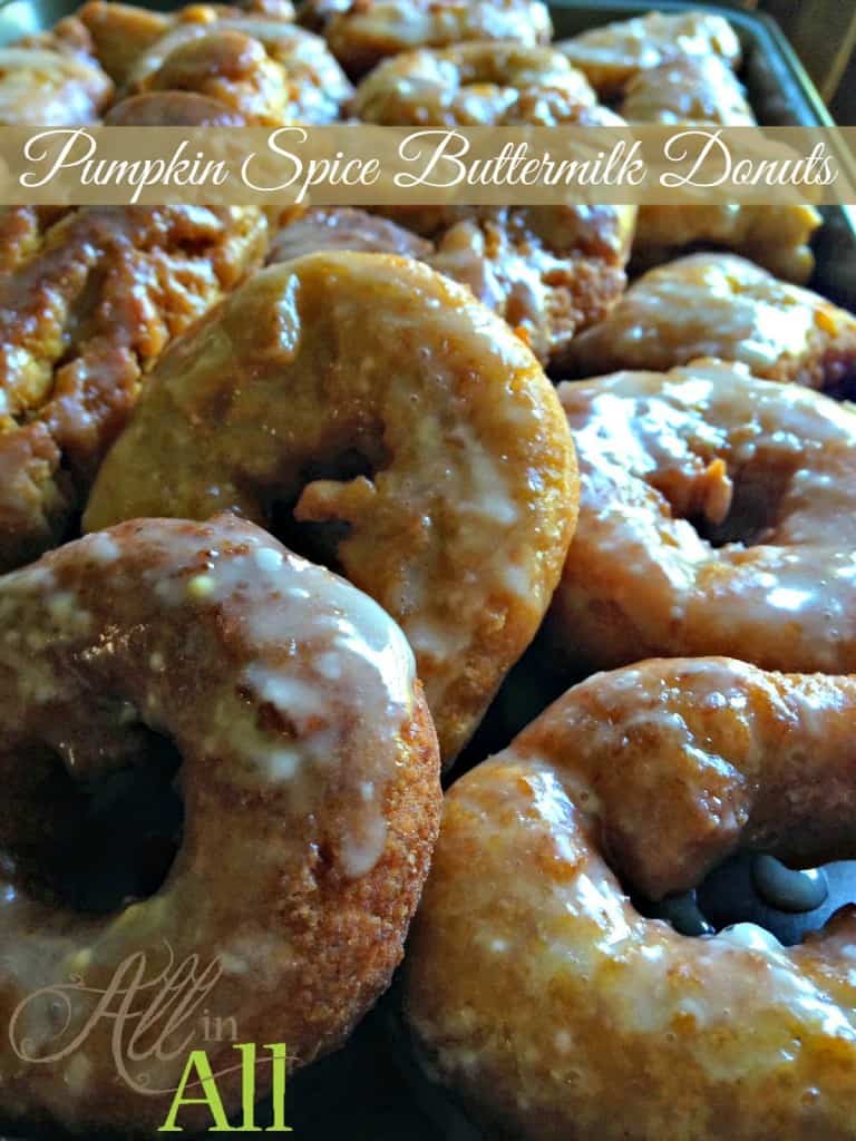 Pumpkin Spice Buttermilk Donuts - A perfect autumn morning treat!