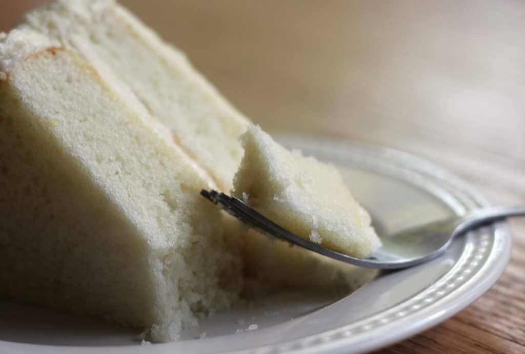 Making a Bakery Quality White Cake with Buttercream Frosting | White Cake | Wedding Cake | Birthday Cake | Best White Cake #BestWhiteCake #WhiteCake #WeddingCake #birthdaycake #Frosting #VanillaCake #AlmondCake