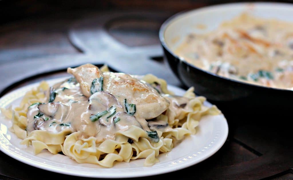 Creamy Skillet Chicken and Mushrooms | One Pot Recipe | Skillet Dinner | 30 Minute Meals | Chicken and Noodles #30MinuteMeals #ChickenAndNoodles #ParmesanChicken #SkilletChicken #Dinner #EasyDinner