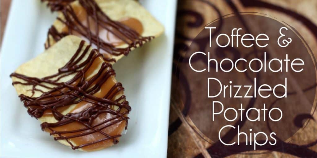 Toffee and Chocolate Drizzled Potato Chips | Toffee Chips | Dipped Chips | Chocolate Potato Chips | Crack Chips #ToffeeChips #ChocolateDippedPotatoChips #ChocolateChips #ChristmasSnack #Candy #Toffee #Chocolate