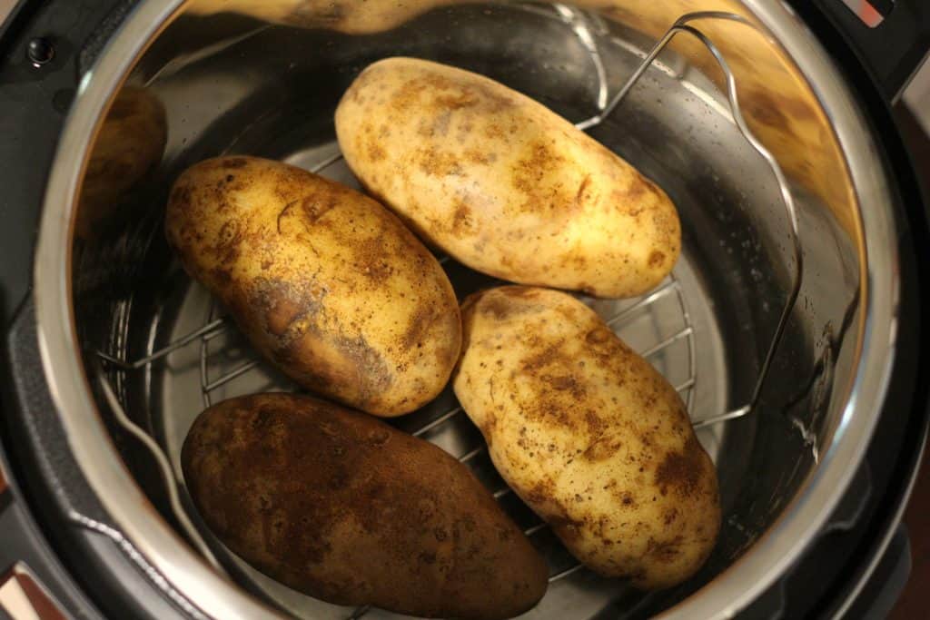 Instant Pot Baked Potatoes