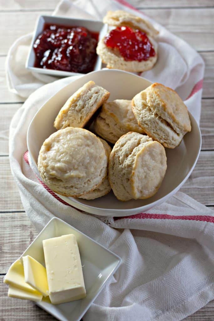 Flaky Buttermilk Biscuits Recipe